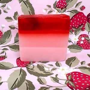 Strawberry Organic Soap Bar  100g Essential Oil Plant Ingredients Handcrafted